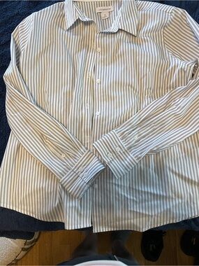Liz Claiborne Blue and White Vertical Stripe Dress Shirt